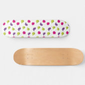 Niedliche, farbige Vögel Skateboard (Horizontal)