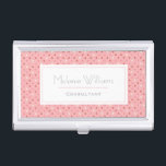 Niedliche Farbtöne der rosa Punkte Personalisiert Visitenkarten Dose<br><div class="desc">Niedlicher Visitenkartenhalter zum Personalisieren mit Namen und Jobtitel.</div>
