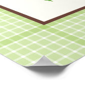 Niedliche Federkauz auf einem Zweigplakatdruck Poster (Ecke)