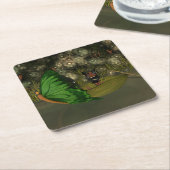 Niedliche Fee im Boot mit Feuerwehrleuten Rechteckiger Pappuntersetzer (angewinkelt)