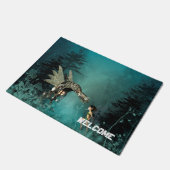 Niedliche Fee mit Dampfdrachen in einem Fußmatte (Schrägansicht)