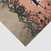 Niedliche feenhafte Silhouette mit glühendem Seidenpapier (Ausschnitt)