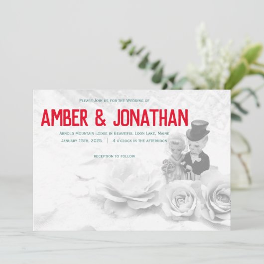 niedliche Figuren und Hochzeitseinladung Einladung (Stehend Vorderseite)