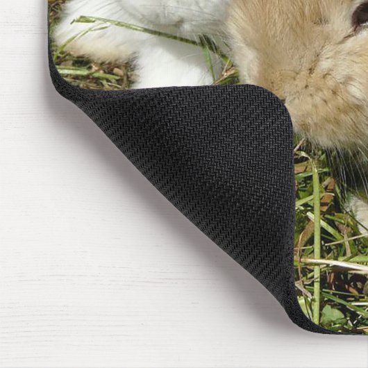 Niedliche, flauschige Bundsen Mousepad (Ecke)