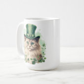 NIEDLICHE FLUFFY-KATZE, DIE FÜR STARTPATRICKS TAG KAFFEETASSE (Vorderseite Links)