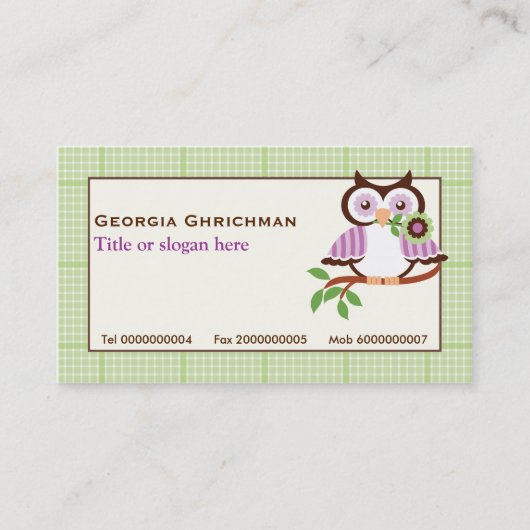 Niedliche Frühlingshaube auf einem Ast, grüne kari Visitenkarte (Vorderseite)