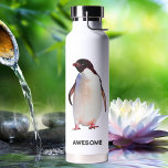 Niedliche Funny Pinguin Wasserflasche Trinkflasche<br><div class="desc">Niedlicher lustiger Pinguin-Cartoon. Text kann personalisiert sein.</div>