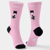 Niedliche Funny Tuxedo Cat & Paws on Light Pink Socken (Gewinkelt)