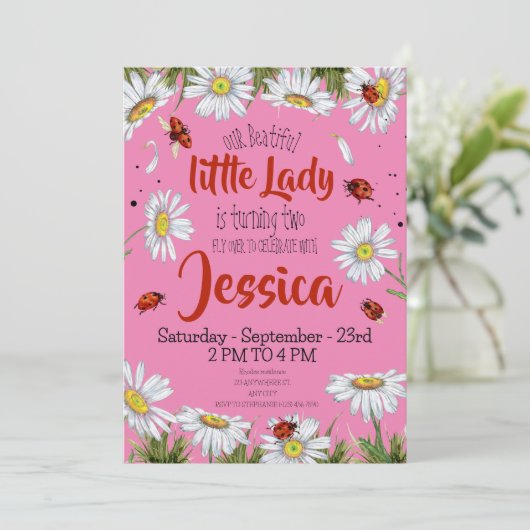 Niedliche Geburtstag Girl Ladybug Einladung (Stehend Vorderseite)