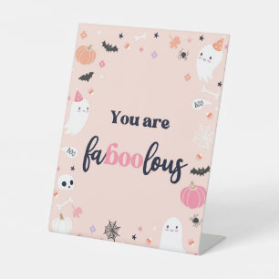 Niedliche Geburtstagsdekorationen von Halloween-Ge Sockelschild