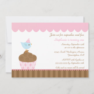 Niedliche Geburtstagsfeier der Cupcake-Vogelfrau Einladung