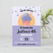 Niedliche Geburtstagspartei Cupcake Einladung (Stehend Vorderseite)