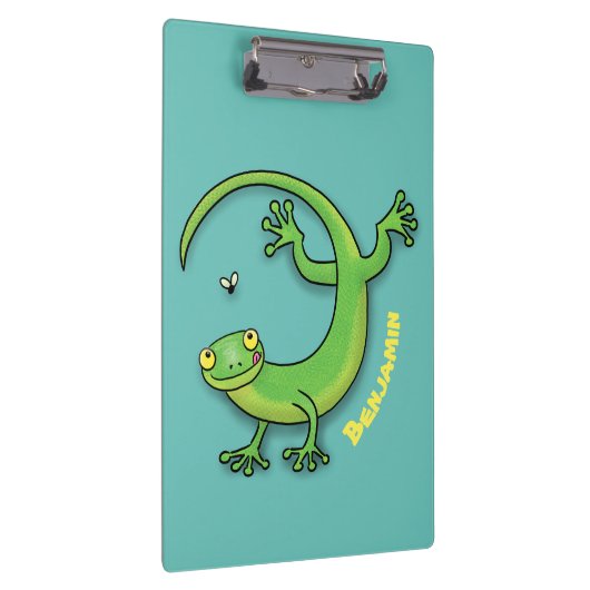 Niedliche Gecko-Eidechse mit Bug-Cartoon Klemmbrett (Rechts)
