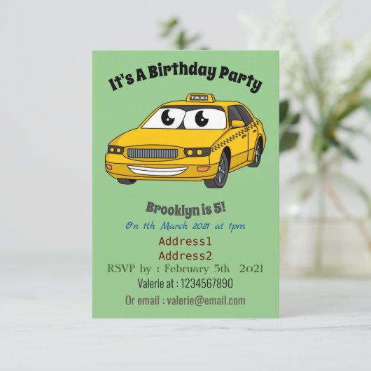 Niedliche Gelbe Taxifahrt Cartoon Illustration Einladung (Stehend Vorderseite)