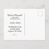 Niedliche gemütliche Hütte im Wald Neue Zuhause Ankündigungspostkarte (Rückseite)