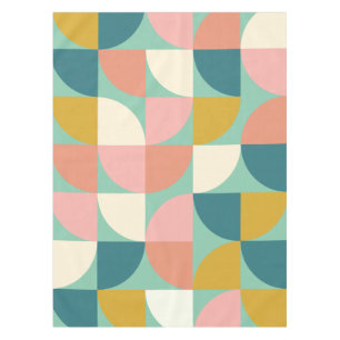 Niedliche geometrische Formen Muster in Aquamarin Tischdecke