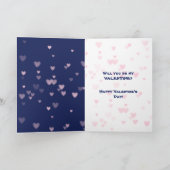 Niedliche Giraffe auf der Valentinerkarte Feiertagskarte (Innenseite)