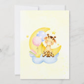 Niedliche Giraffe auf der Wolke ist eine Babydusch Einladung (Rückseite)