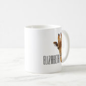 Niedliche Giraffe Personalisierter Name des Tieres Kaffeetasse (VorderseiteRechts)