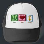 Niedliche Giraffe Truckerkappe<br><div class="desc">Peace Liebe Giraffes Geschenk. Hübsches grünes Friedenszeichen,  rotes Herz und Cartoon-Giraffe.</div>
