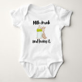 Niedliche Giraffenmilch Betrunken Baby Strampler (Vorderseite)