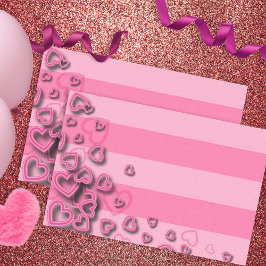 Niedliche Girly Blush Rosa Herzen auf horizontalen Seidenpapier