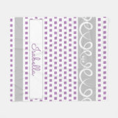 Niedliche Girly Lila Square Polka Dots & Wirbel Na Fleecedecke (Vorderseite (Horizontal))