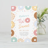 Niedliche Girly Pastel Donut Zwei süße zweite Gebu Einladung (Stehend Vorderseite)