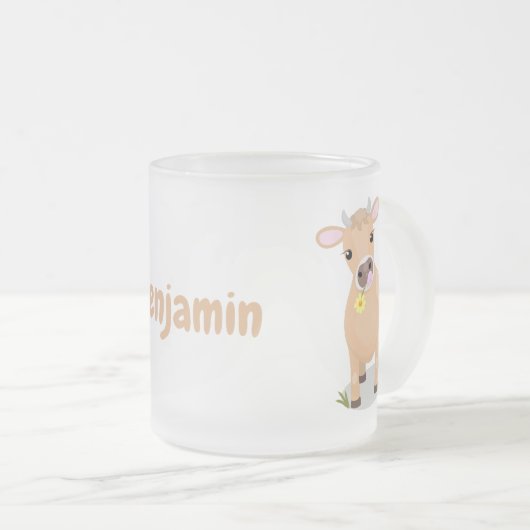 Niedliche glückliche Jersey-Kuh und Blume Cartoon Mattglastasse (VorderseiteRechts)