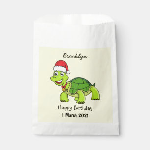 Niedliche glückliche Schildkröte mit Weihnachtsman Geschenktütchen