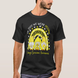 Niedliche Gnome im Juli tragen wir gelbe Ewings Sa T-Shirt