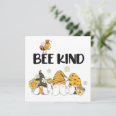 Niedliche Gnome und Bienenkarte (Stehend Vorderseite)