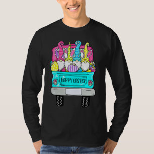 Niedliche Gnomen mit sonnigen Ohren Egg Jagdwagen  T-Shirt
