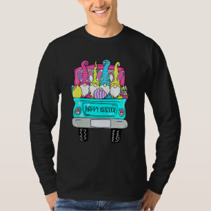 Niedliche Gnomen mit sonnigen Ohren Egg Jagdwagen  T-Shirt