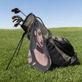 Niedliche Goth Girl mit Buns und Tattoos Golfhandtuch (Gras)