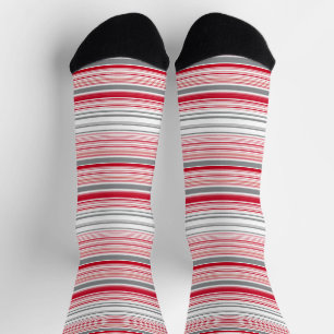 Niedliche graue Streifen Socken