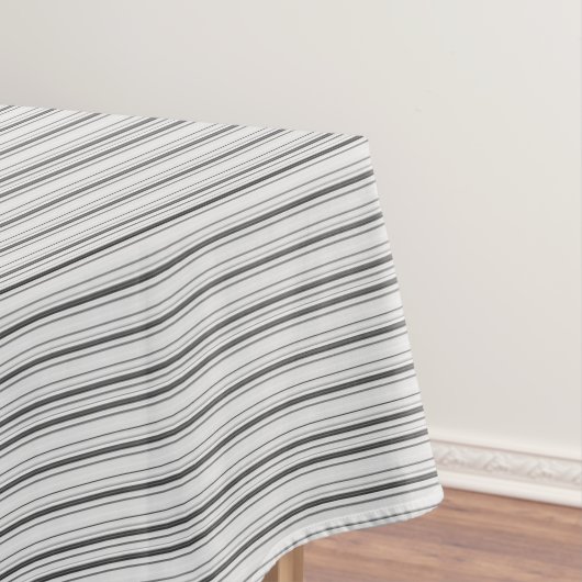 Niedliche, graue Streifen Tischdecke (Beispiel)