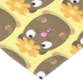 Niedliche Guinea Cartoon Tischdecke (Schrägansicht)