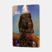 Niedliche Guinea Schweine in Weihnachtsmannmütze Ornament Aus Metall (Vorderseite links)