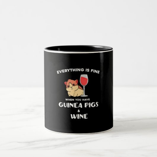 Niedliche Guinea Schweinegenuss Weinroute Zweifarbige Tasse (Mittel)