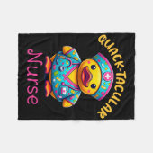 Niedliche Gummiherde Eingetragene Krankenschwester Fleecedecke (Vorderseite (Horizontal))