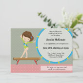 Niedliche Gymnastikfrau Einladung (Stehend Vorderseite)