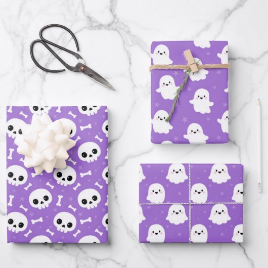 Niedliche Halloween-Geist- und Skulls-Muster Geschenkpapier Set (Vorderseite)