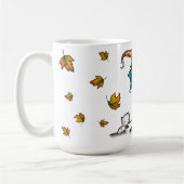 Niedliche Halloween Hexe & Kitten mit Herbstblätte Kaffeetasse (Links)