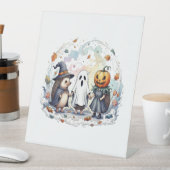 Niedliche Halloween-Igel Kostüm Sockelschild (In Situ)