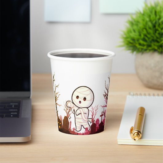 Niedliche Halloween Mummy in Spooky Graveyard - Fu Pappbecher (InSitu)