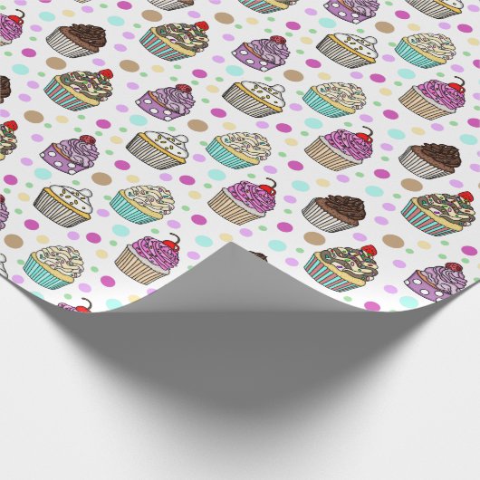 Niedliche handgezogene Cupcakes Whimsical Geburtst Geschenkpapier (Ecke)