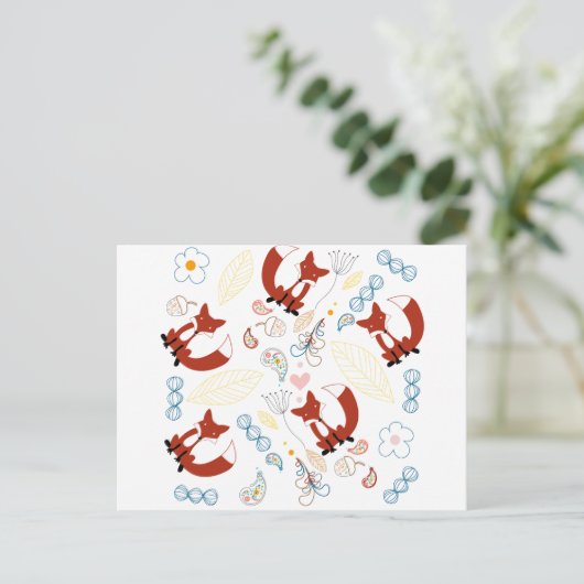 Niedliche, handgezogene Foxhörnchen in Gelb-Blau-R Postkarte (Stehend Vorderseite)