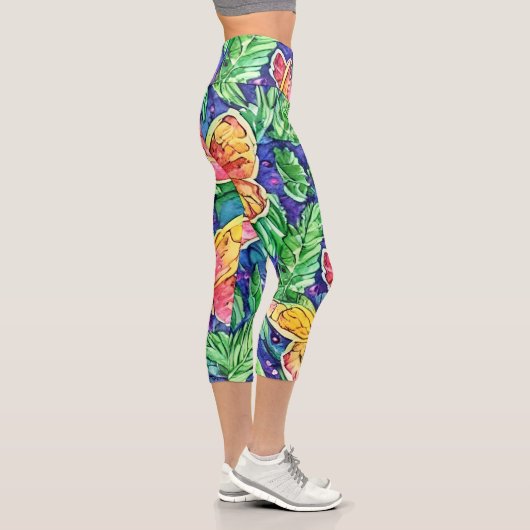 Niedliche handgezogene Schmetterlinge im Grünen Capri Leggings (Rechts)