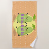 Niedliche Happy-Springbirnen Cartoon-Abbildung Strandtuch (Vorderseite)